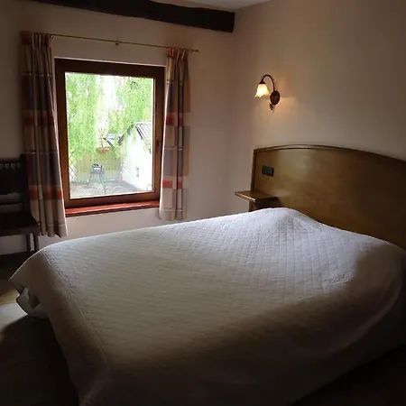 拉科迈耶酒店 3*